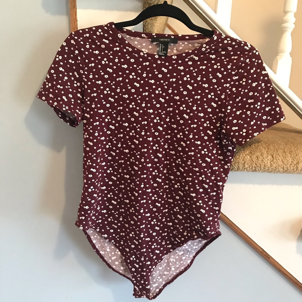 Forever21 maroon and white flowered bodysuit